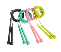 Регулируемо PVC въже за скачане с неплъзгащи се дръжки