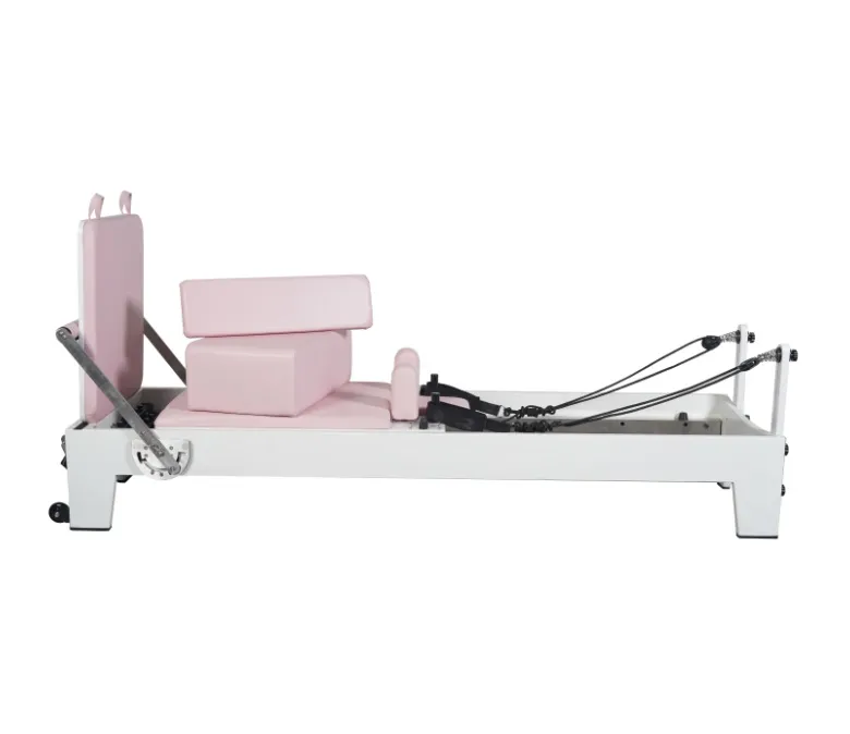 Бяло боядисано дъбово розово оборудване за пилатес