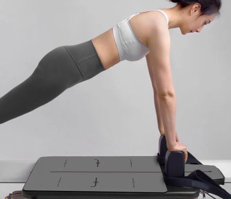 Специално проектирана PU пилатес реформираща постелка против хлъзгане