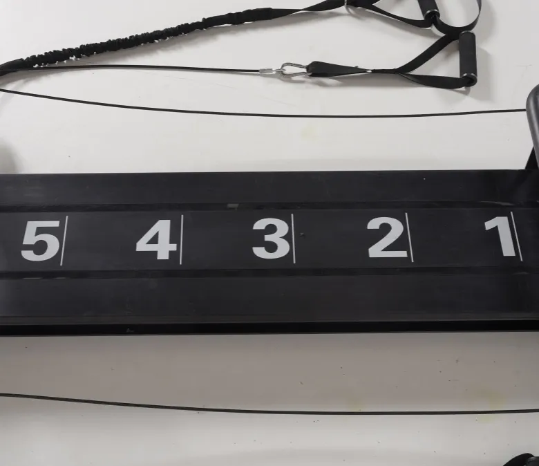 Продавам мини пилатес реформатор