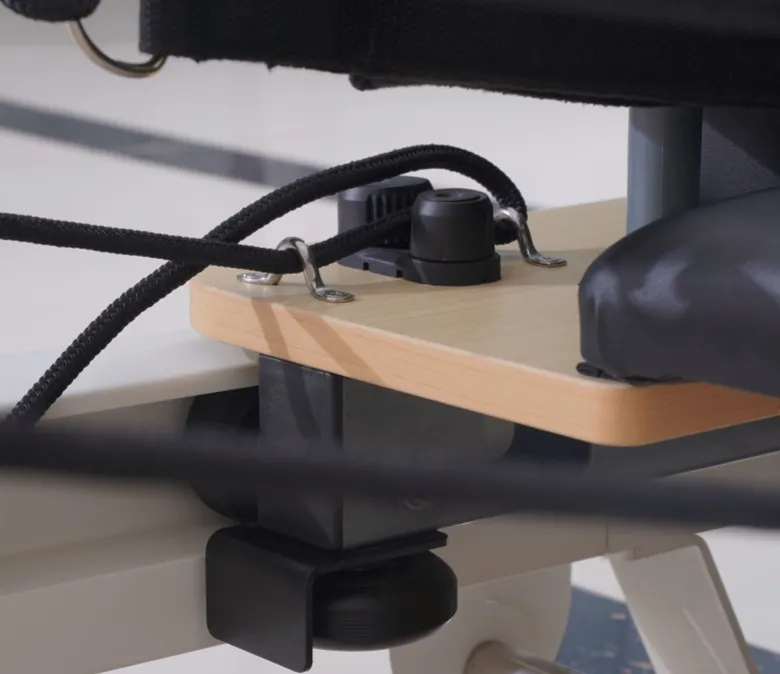 Бял алуминиев сгъваем пилатес реформатор за продажба